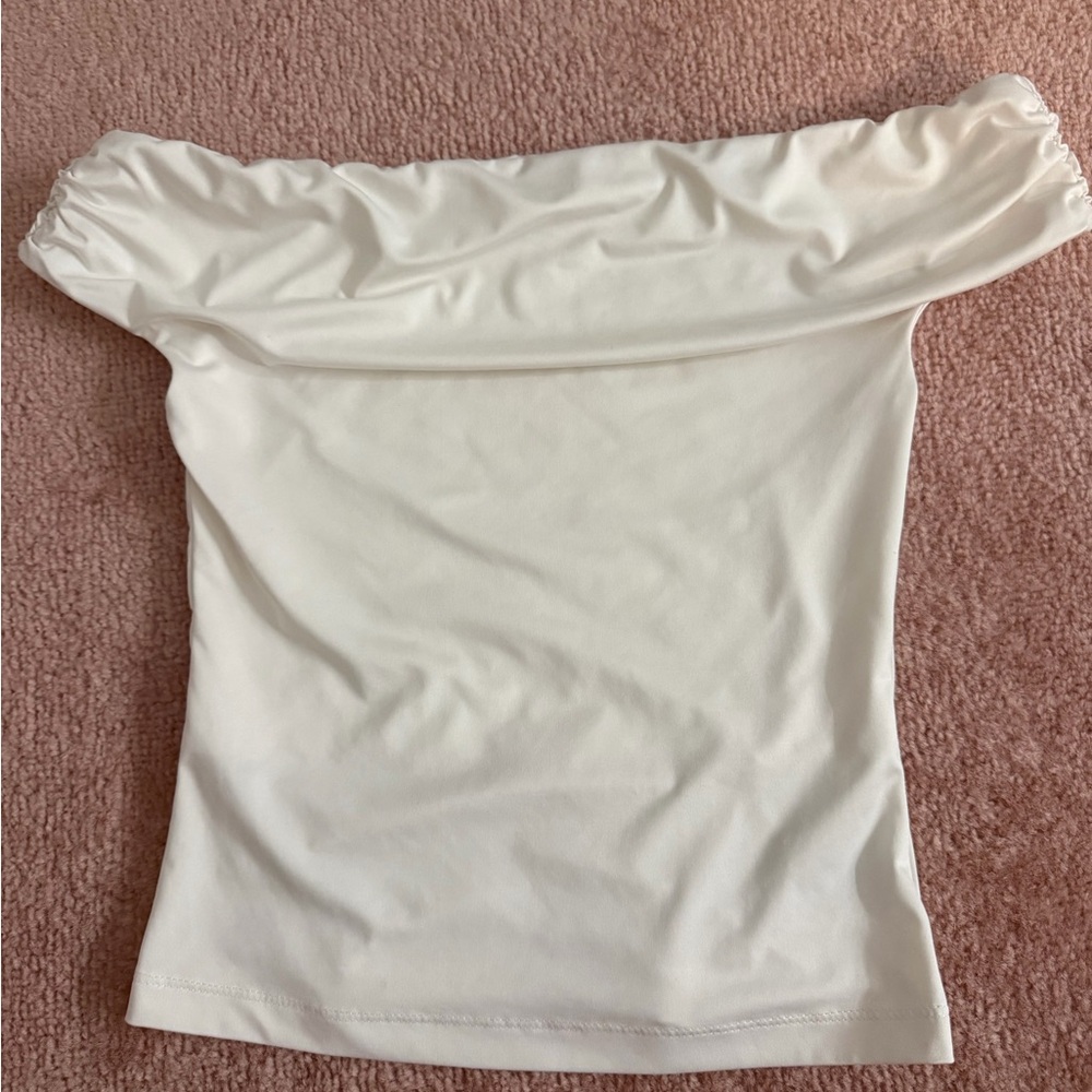 H&M Off-Shoulder Cream Blouse